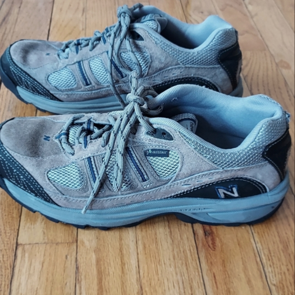 Men's New Balance 646 trail walking shoes
